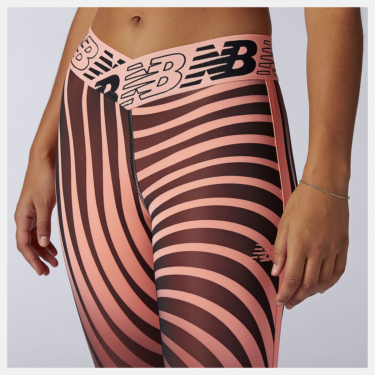 Women New Balance Relentless Printed High Rise 7/8 Tight
