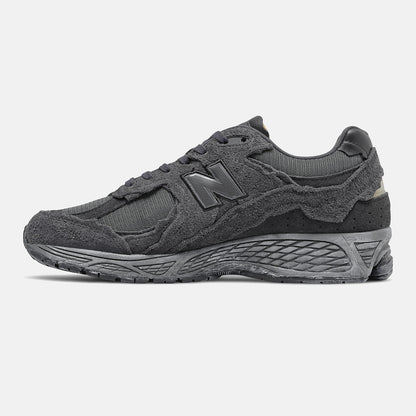Men New Balance 2002R