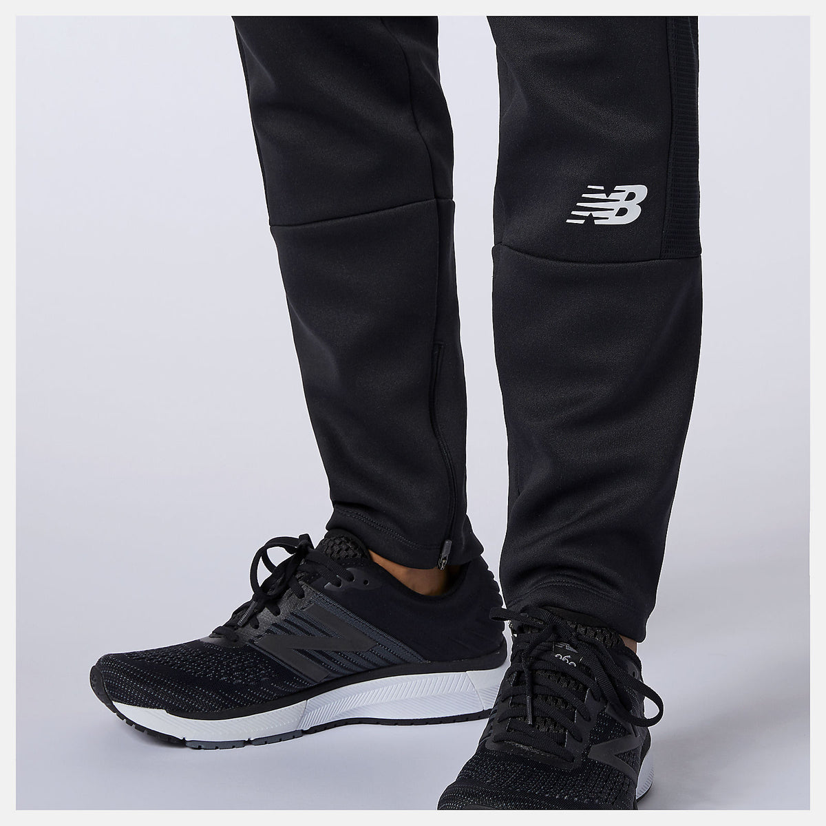 Men New Balance Tenacity Knit Pant