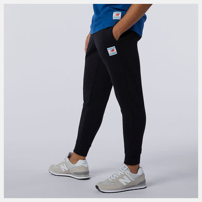 Men New Balance NB Essential Sweatpant