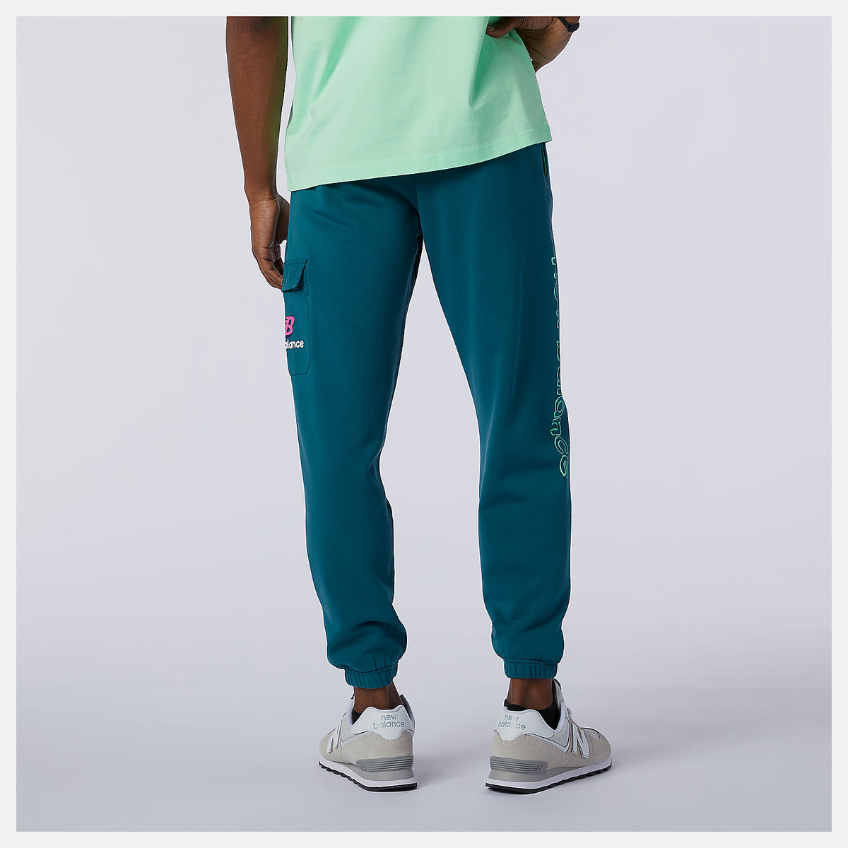 Men New Balance NB Athletics Clash Sweatpant