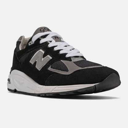 Men New Balance Made IN US 990v2