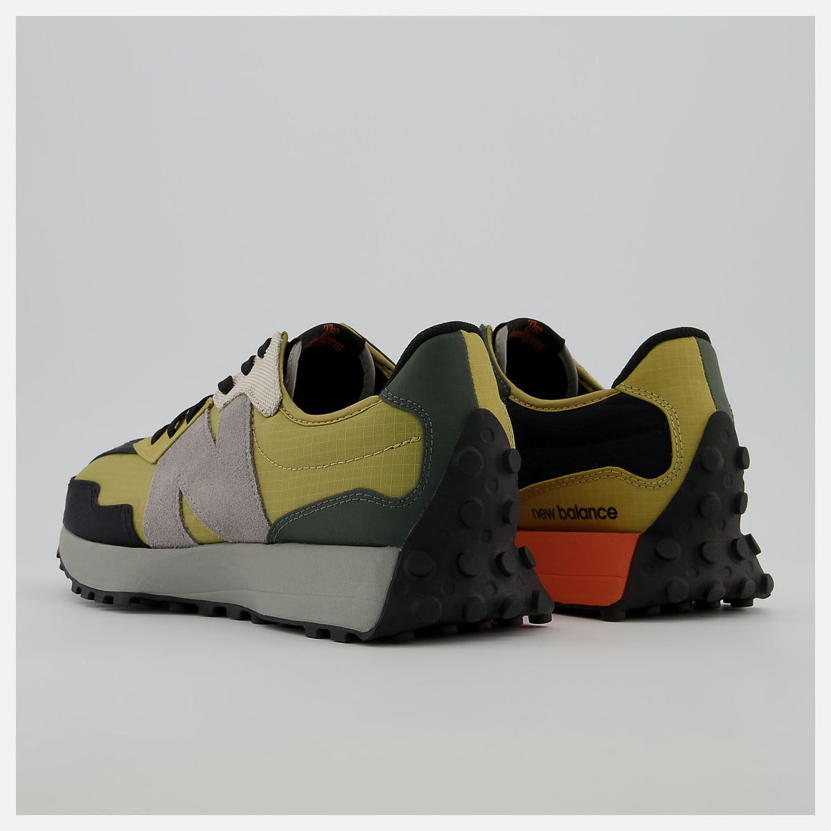 Men New Balance 327