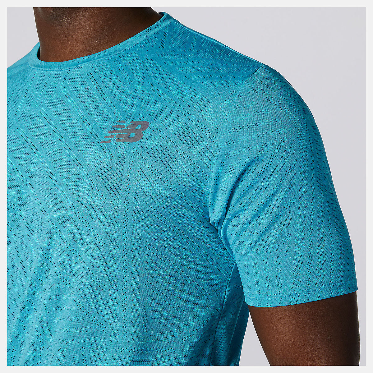 Men New Balance Q Speed Fuel Short Sleeve