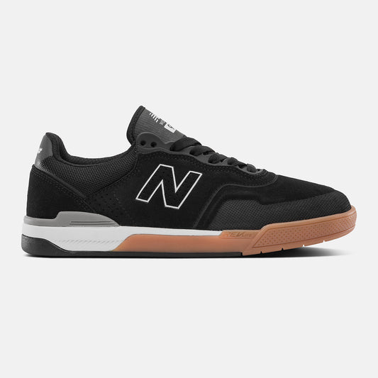 Women/Men New Balance NM913