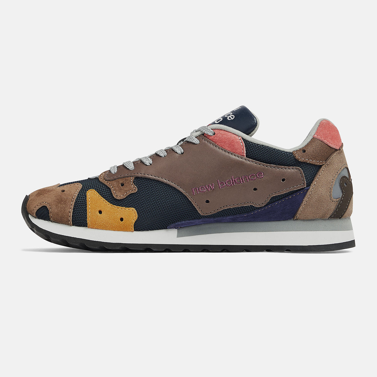 Women/Men New Balance MADE IN UK R770