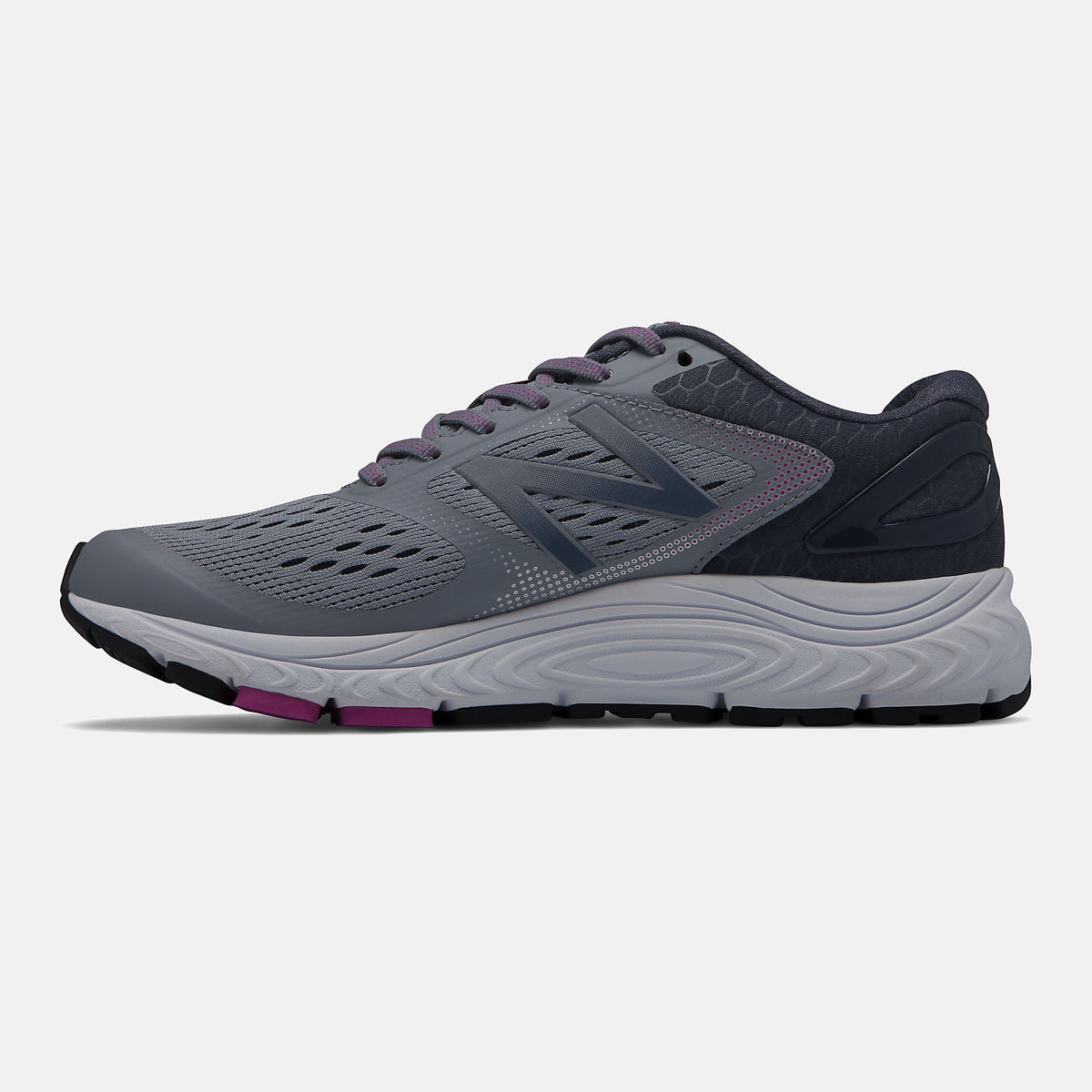 Women New Balance 840v4
