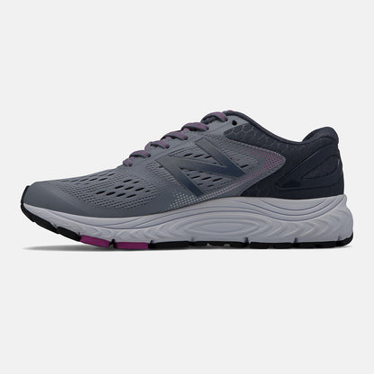 Women New Balance 840v4