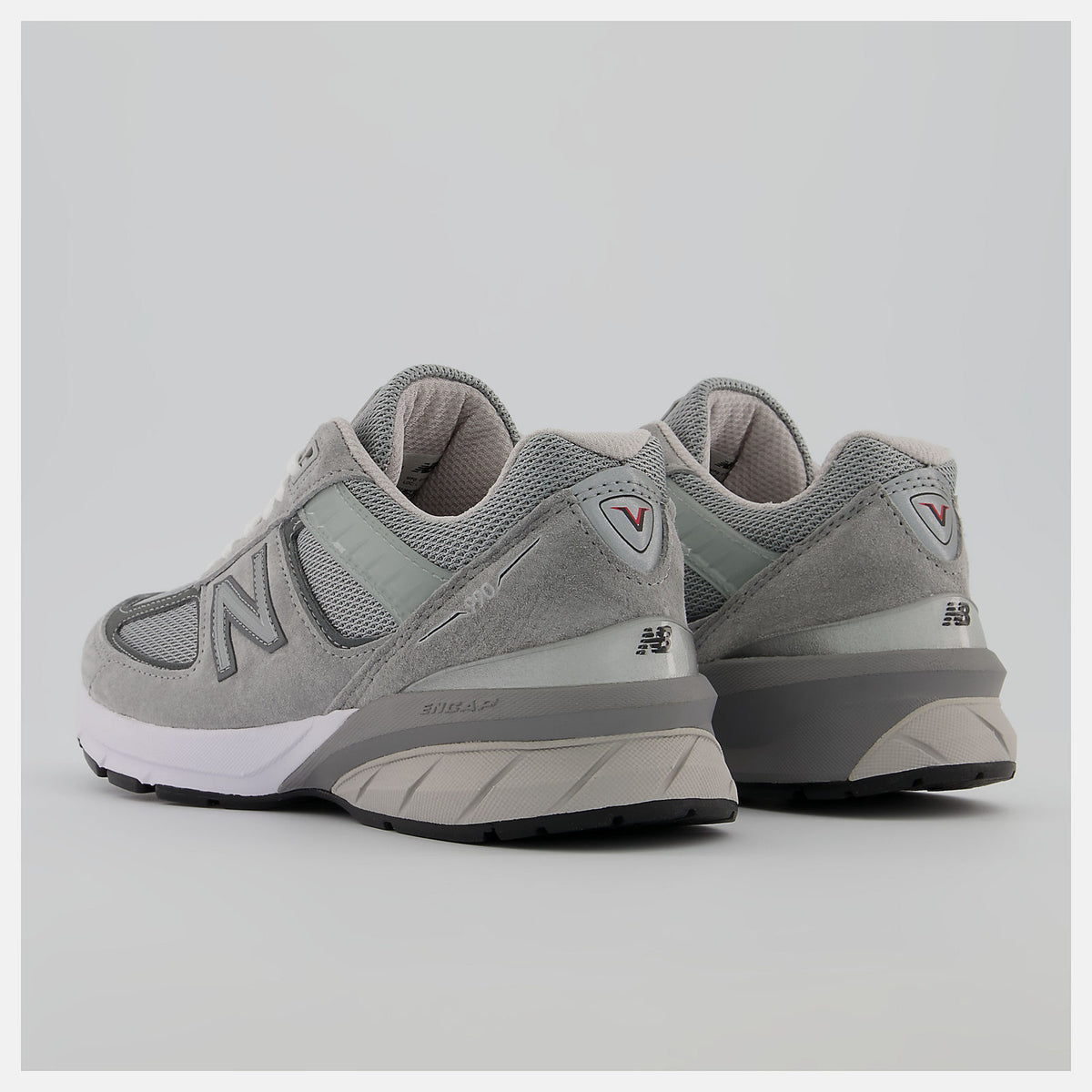 Women New Balance Made in US 990v5