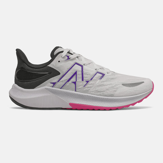 Women New Balance FuelCell Propel v3