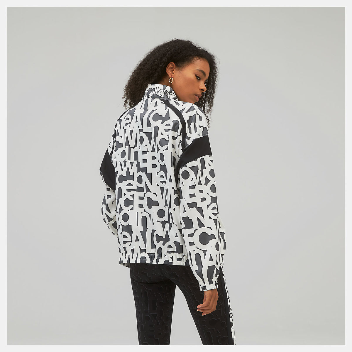 Women New Balance Relentless Printed Woven Jacket