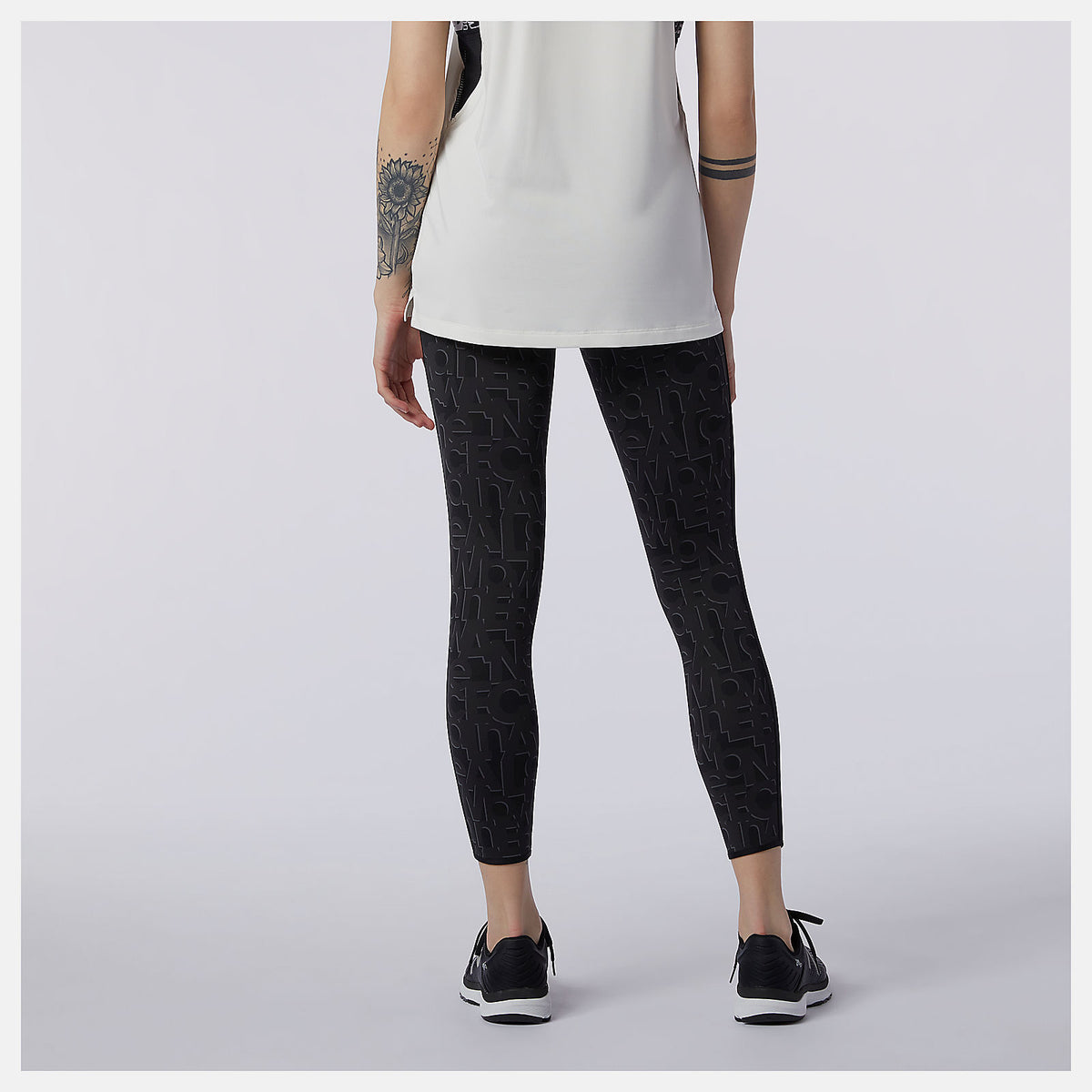 Women New Balance Relentless Printed High Rise 7/8 Tight