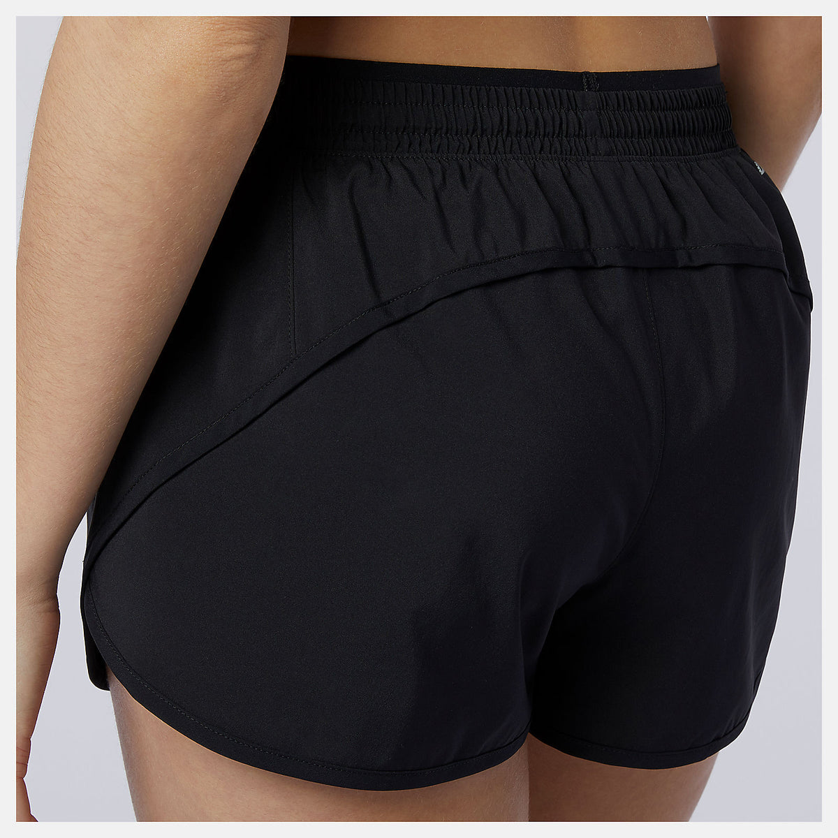 Women New Balance Accelerate Short 2.5 Inch