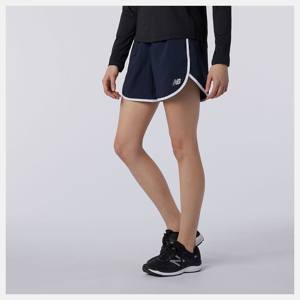 Women New Balance Accelerate Short 5 Inch