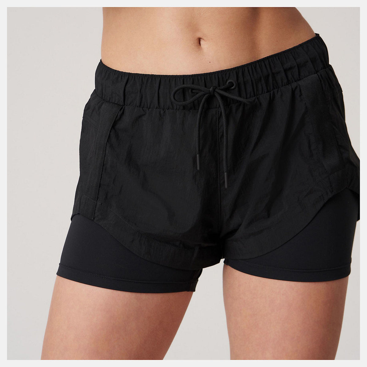 Women New Balance Bandier Woven tech Short