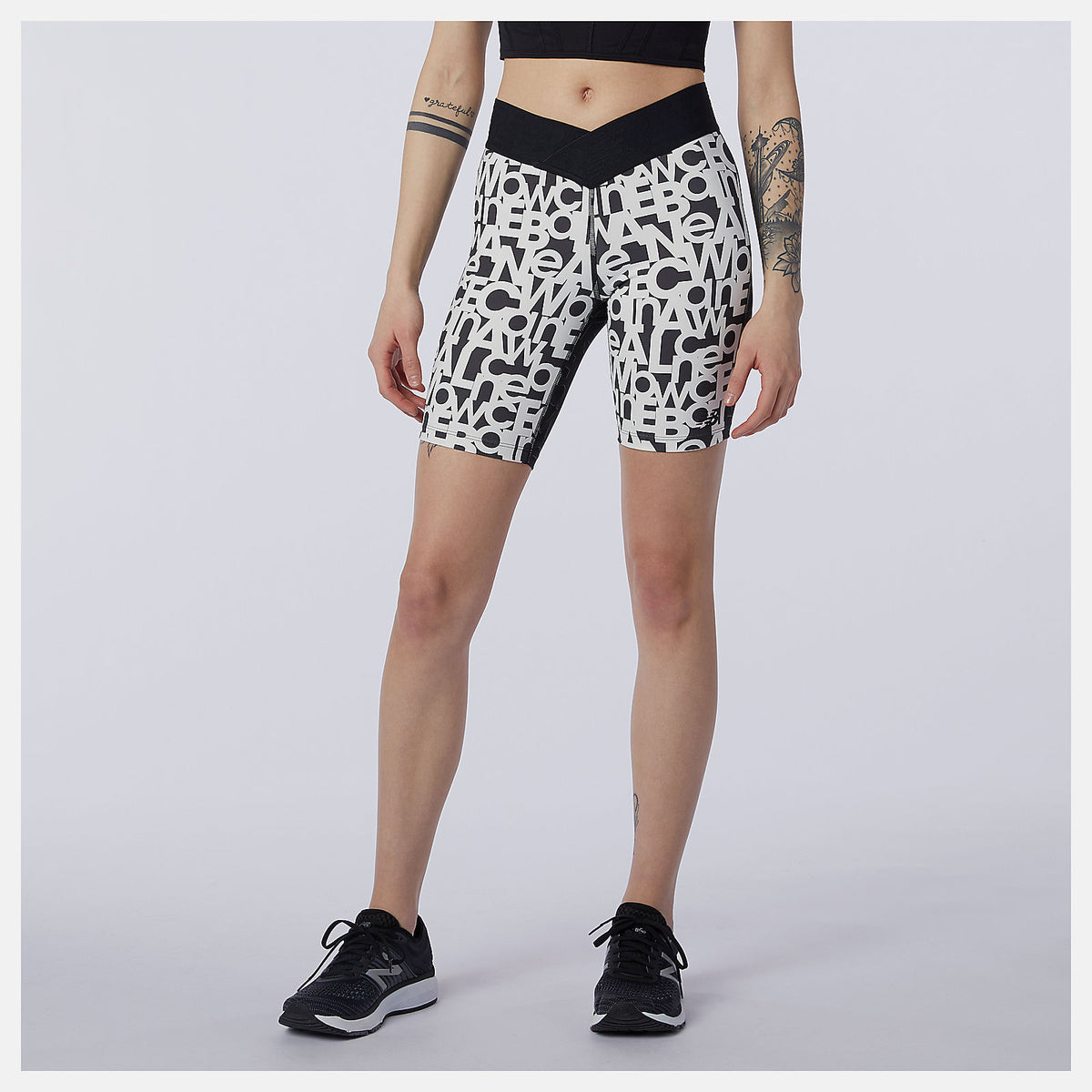 Women New Balance Relentless Printed Fitted Short