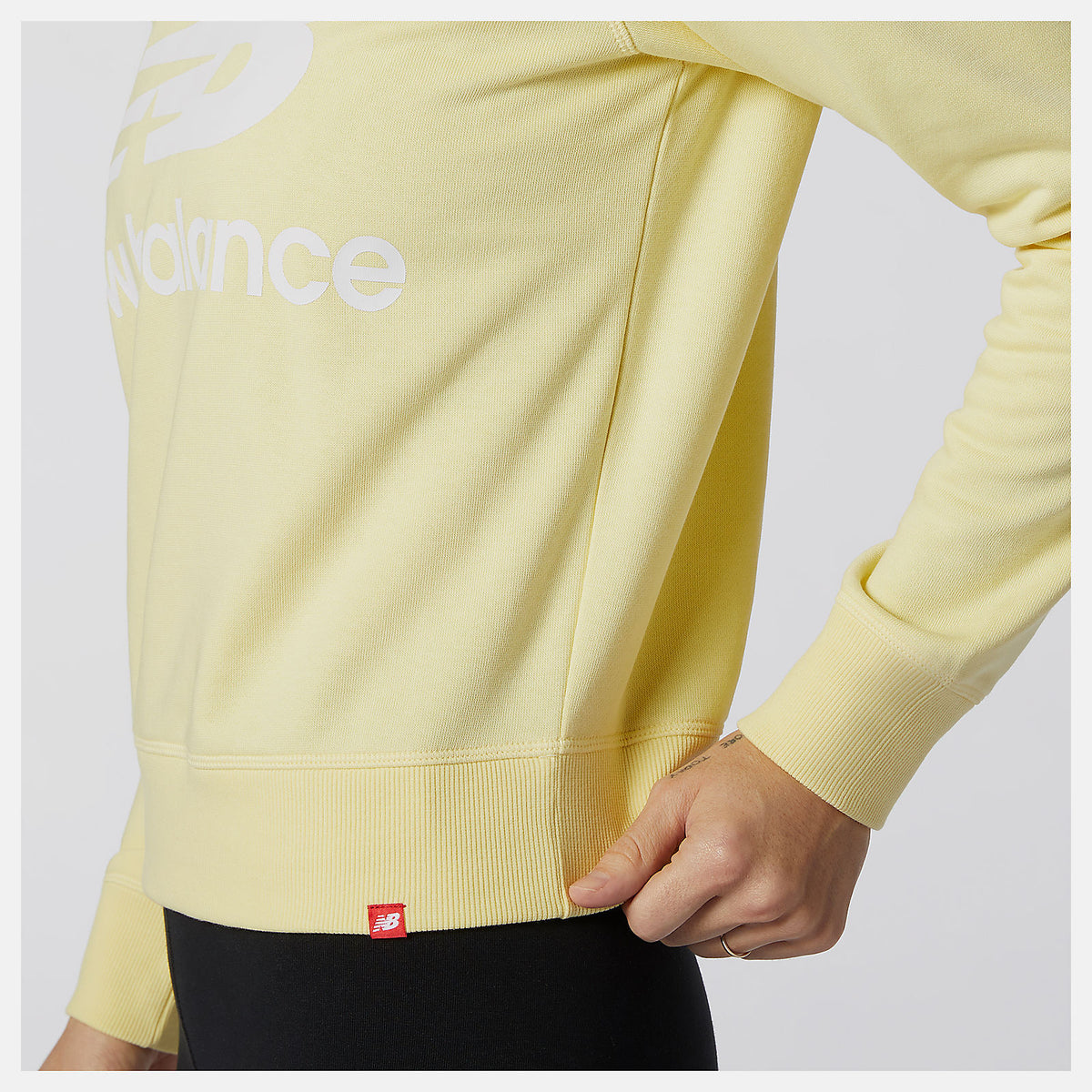 Women New Balance Essentials Crew