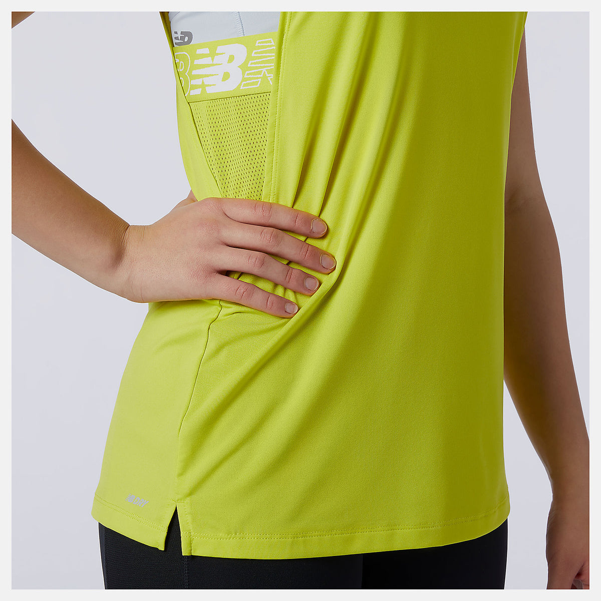 Women New Balance Relentless Sweat Tank