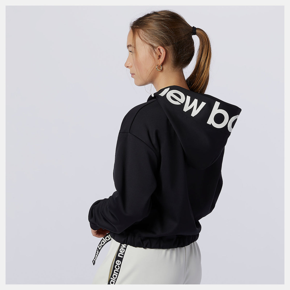Women New Balance Relentless Performance Fleece Layer