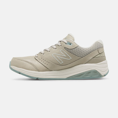 Women New Balance Leather 928v3